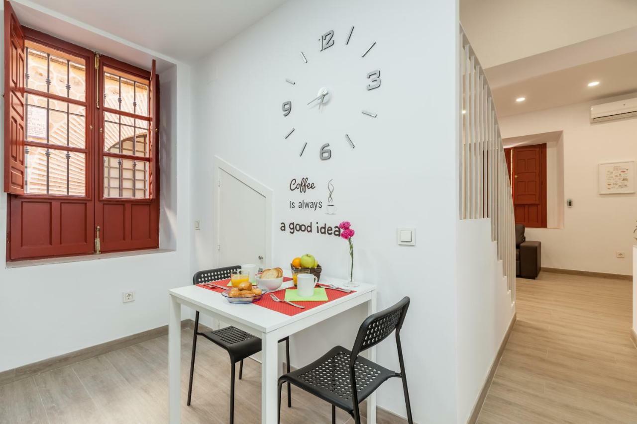 Centro, 3bd Y 2ba, 1min Catedral, Duplex De Lujo Apartment *