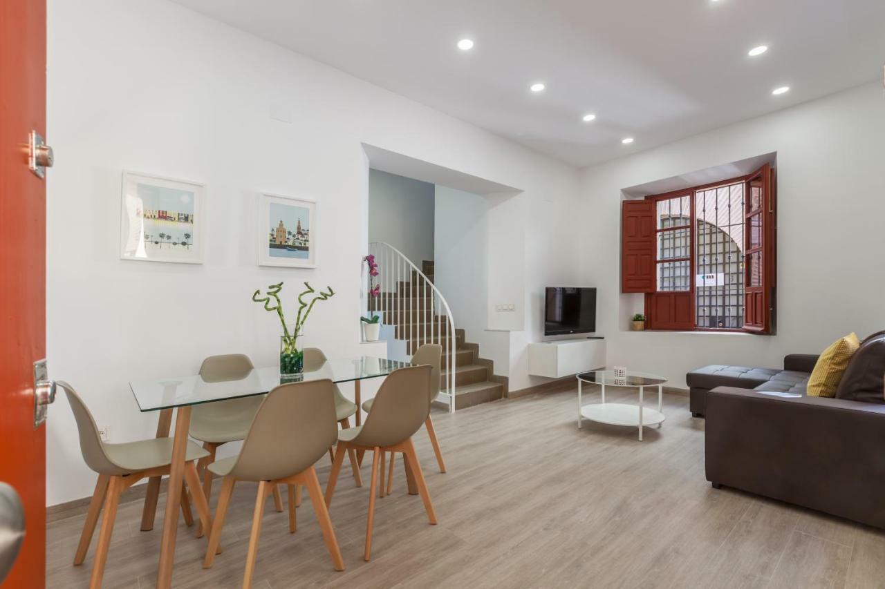 Centro, 3bd Y 2ba, 1min Catedral, Duplex De Lujo * Seville